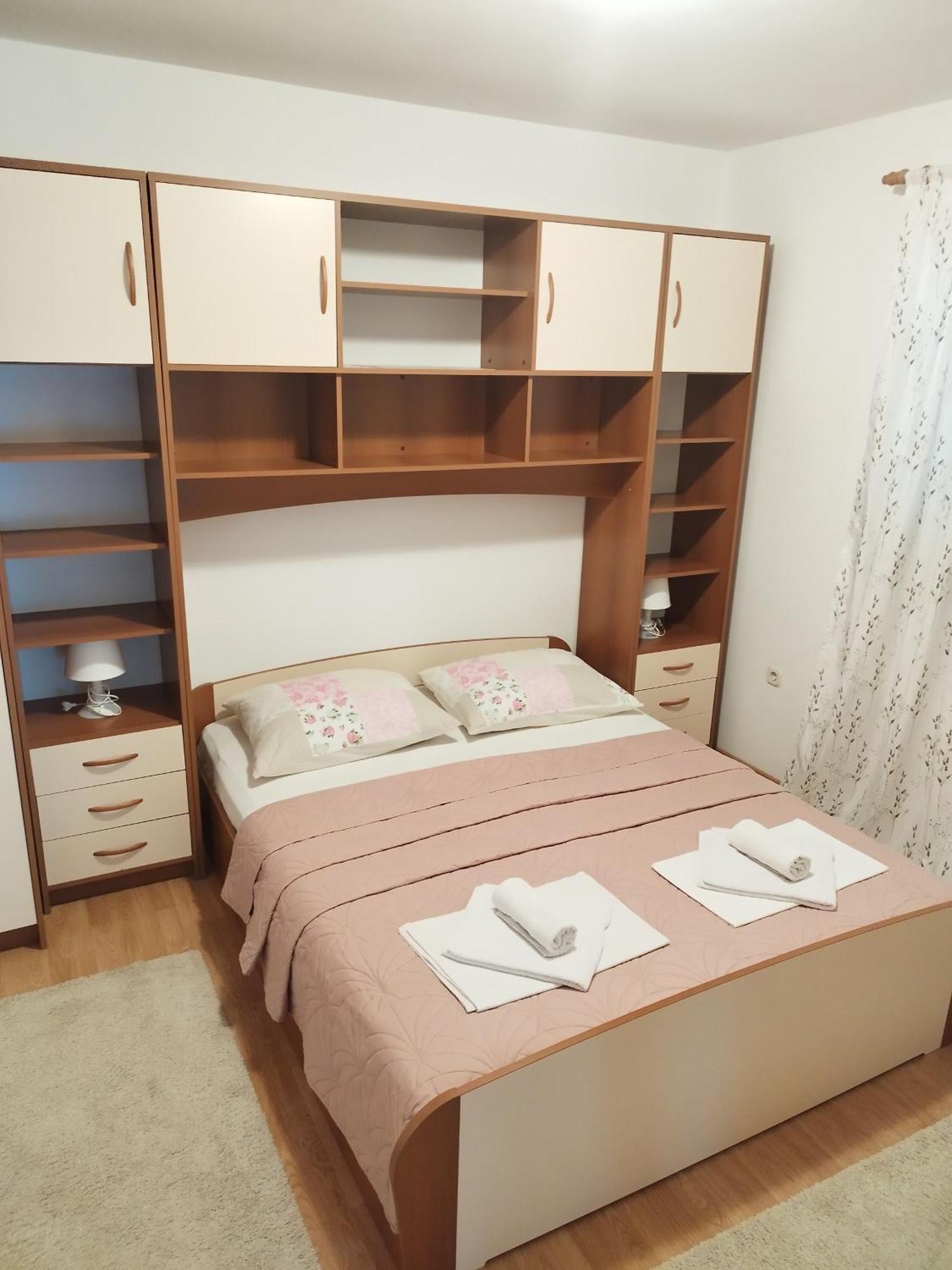 Apartmani Kraljevic Vodice Kültér fotó